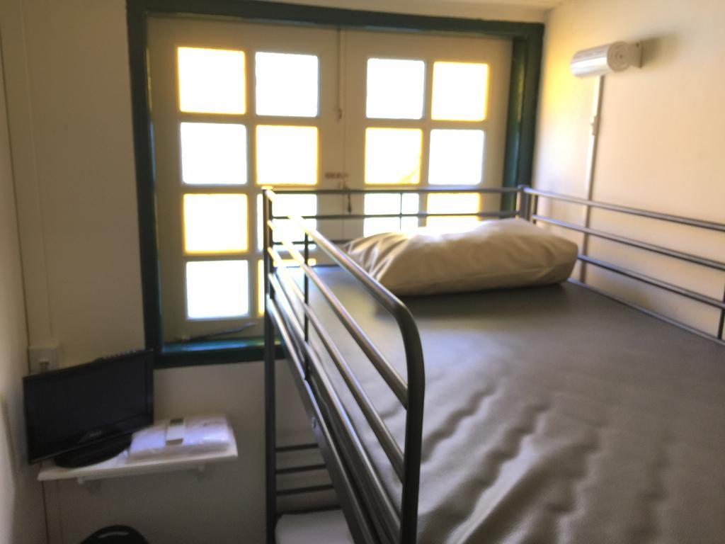 Superb Hostel Singapore Room photo